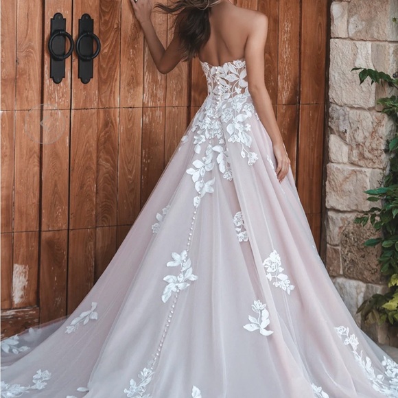 Allure Bridal A1208 - Picture 5 of 5